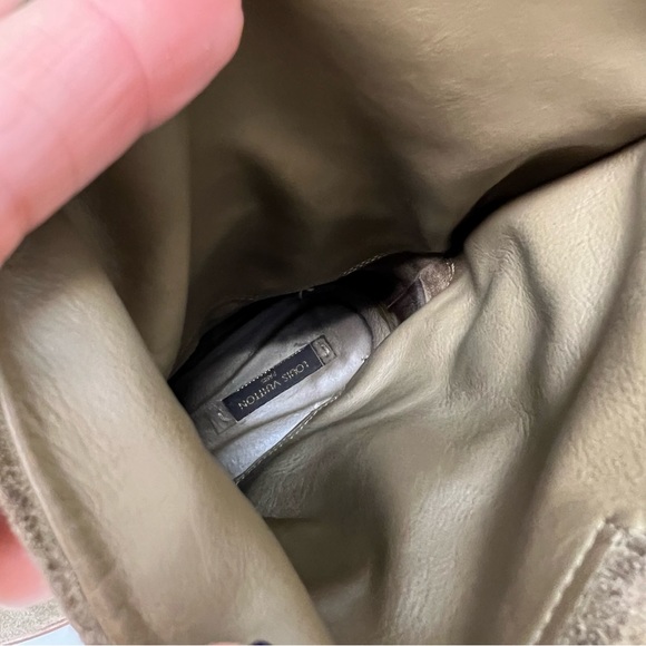 Louis Vuitton boots - Picture 3 of 7